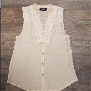 Cookies Hawaii JUNIORS Large Cream/yellow Top Size: L Sleeveless Lightweight